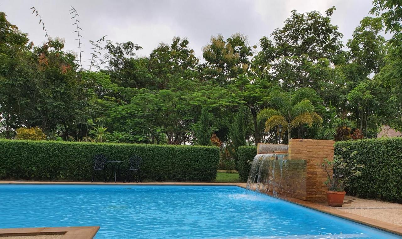 Nan Noble House Garden Resort Exterior photo