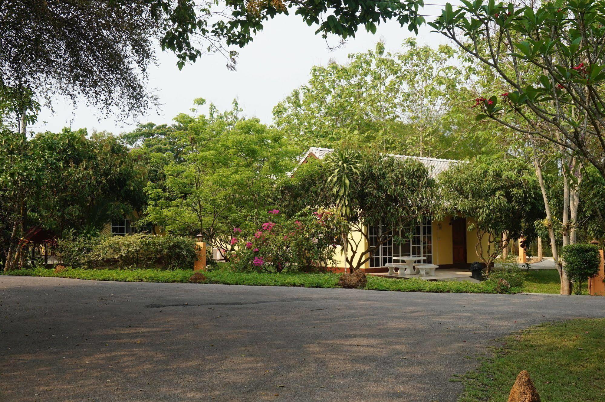 Nan Noble House Garden Resort Exterior photo